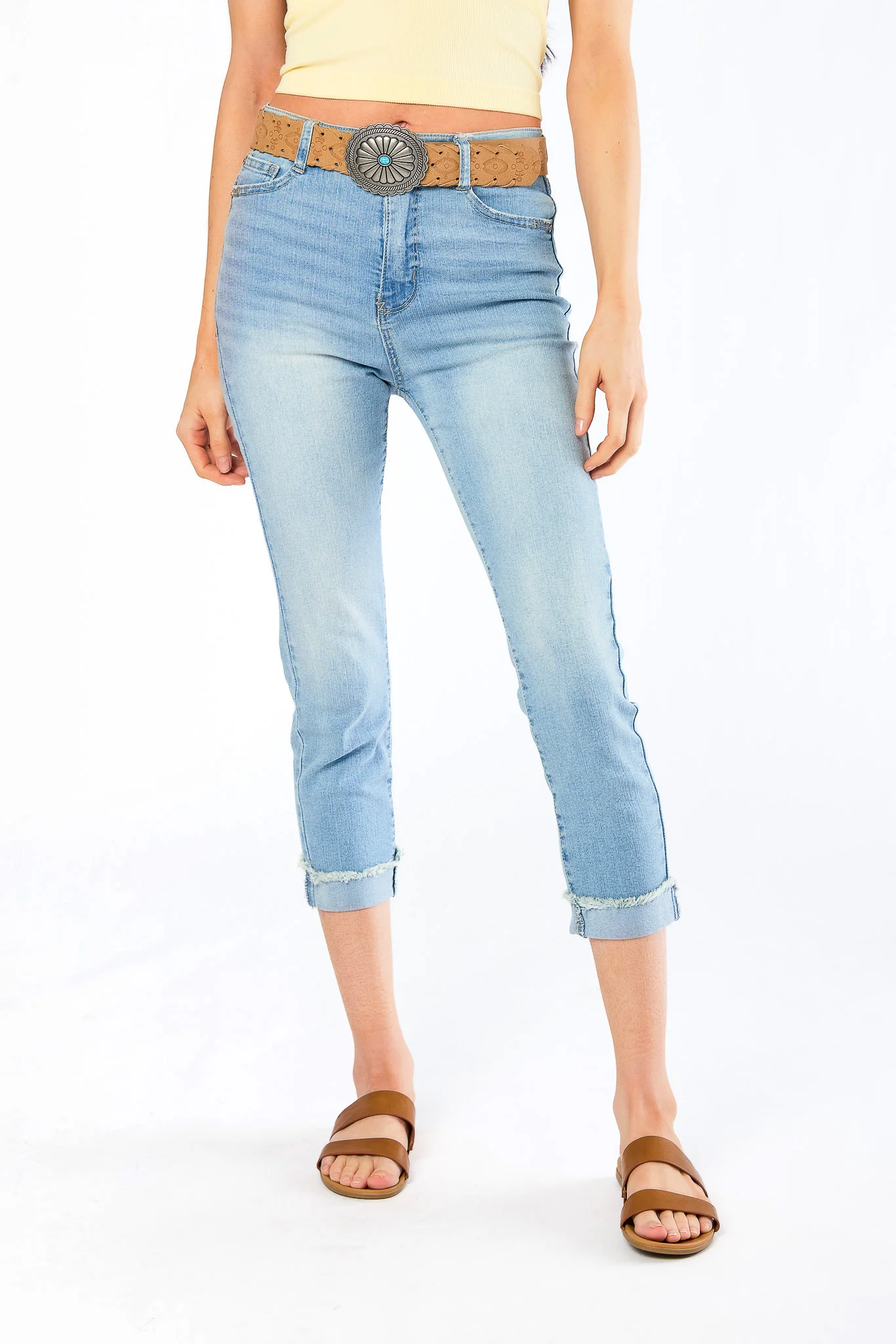 WallFlower InstaVintage Arabella Wash Fearless Curvy Hi-Rise Belted Cropped Jean - Image 2